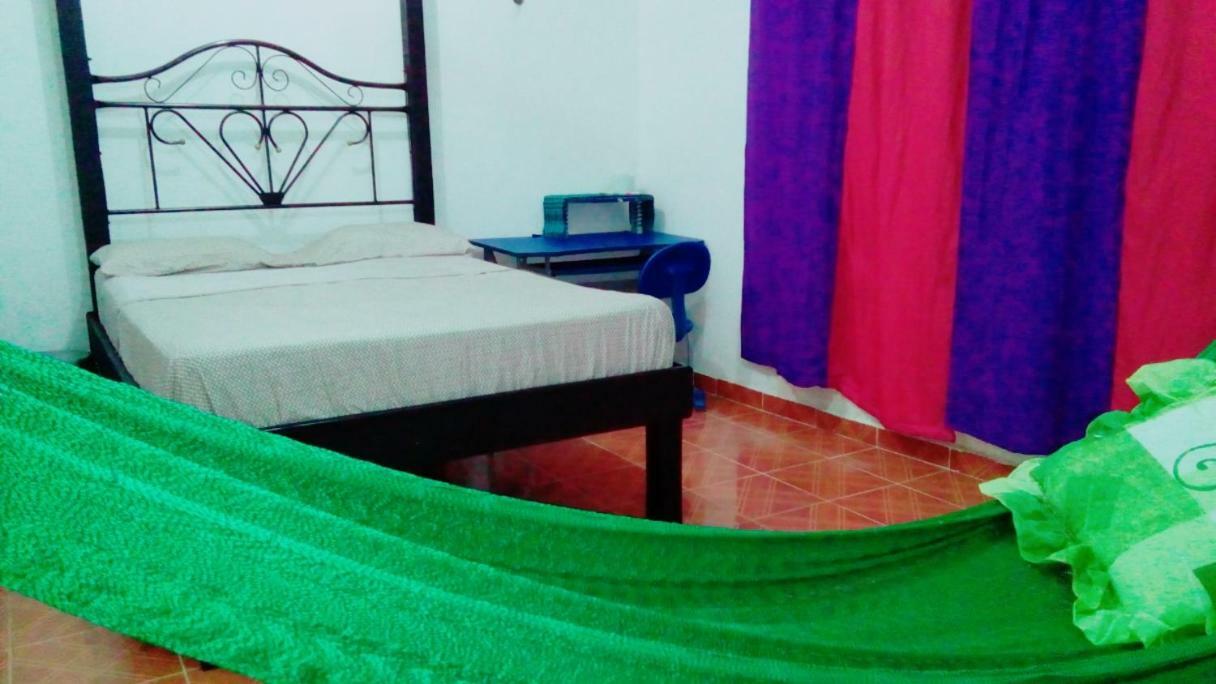 Hostal Y Camping Villa Mercedes Tizimin Exterior photo